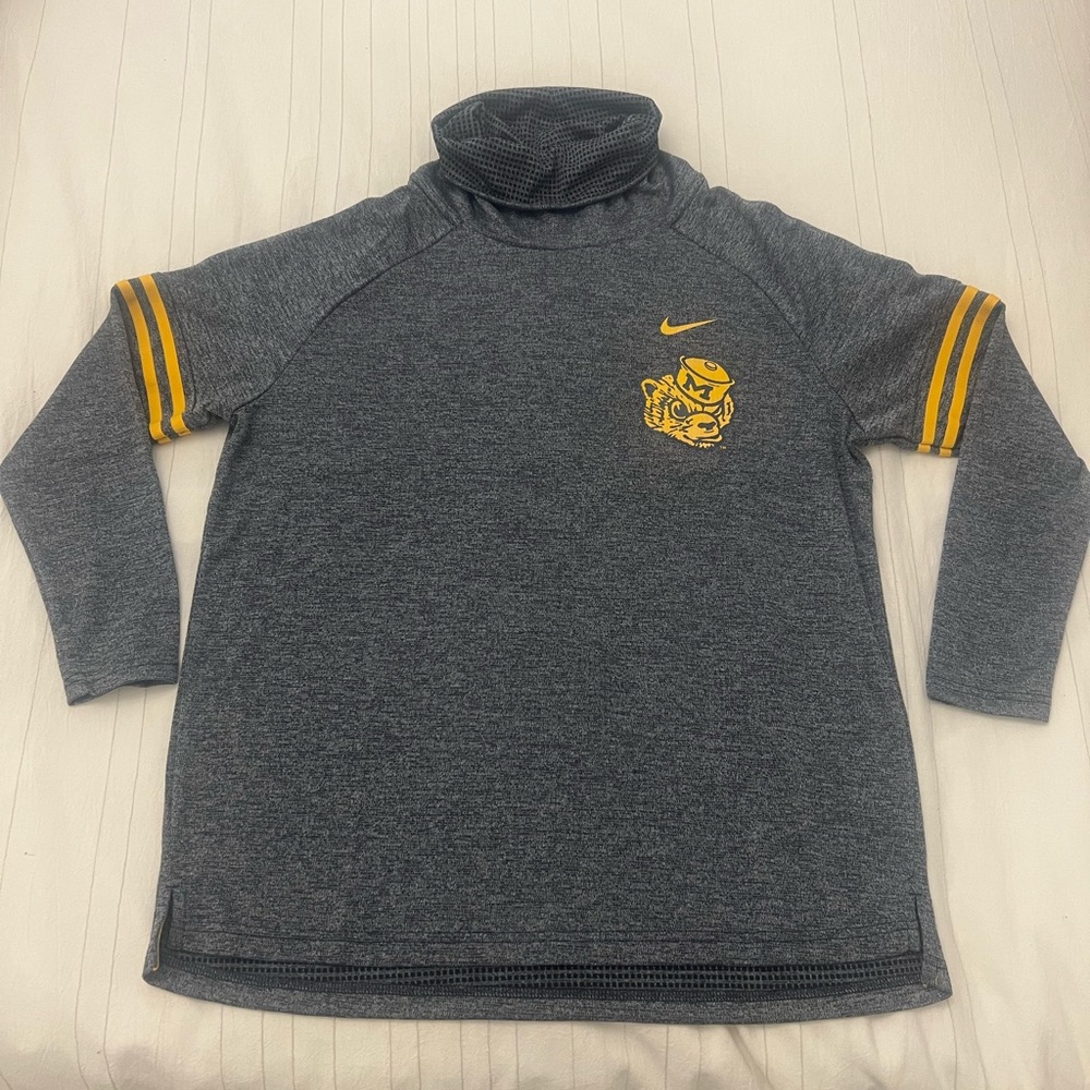 Nike Gray Long Sleeve Tee with Yellow Accents